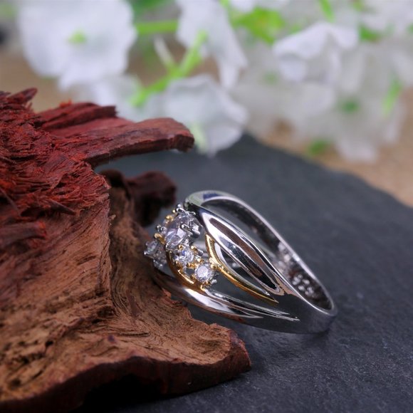 🎁 Fashion Trendy Gold Silver Wave Stackable Aesthetic Hollow Ring, VIP427 - Picture 4 of 8
